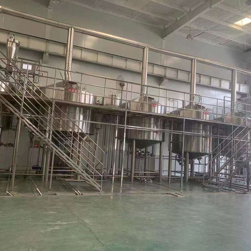 香洲精酿啤酒设备厂—平面布置、设备设计、制造、调试、培训等一条龙服务_COPY